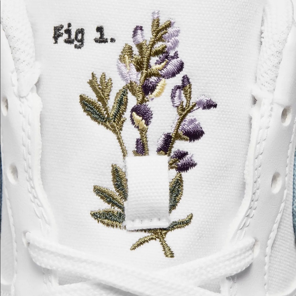 Nike Air Force 1 LV8. (Sustainable Material) - Picture 9 of 9